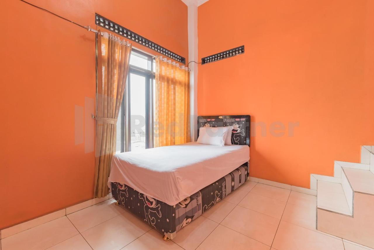 Pondok Hefi Ciwidey Mitra Reddoorz Εξωτερικό φωτογραφία